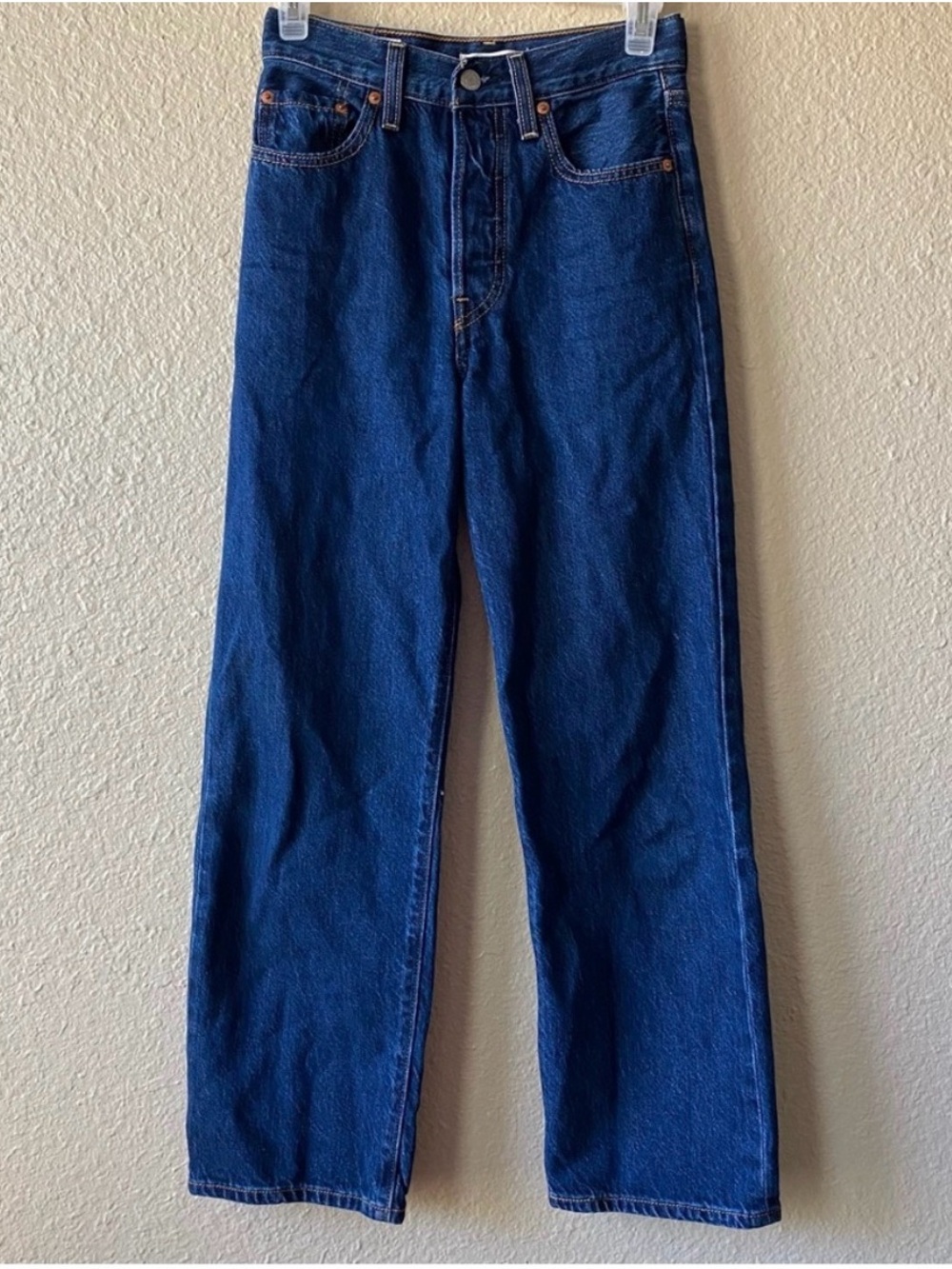 NWOT Levi's Premium RIBCAGE STRAIGHT ANKLE WOMEN'S JEANS size 24 inseam 27”
